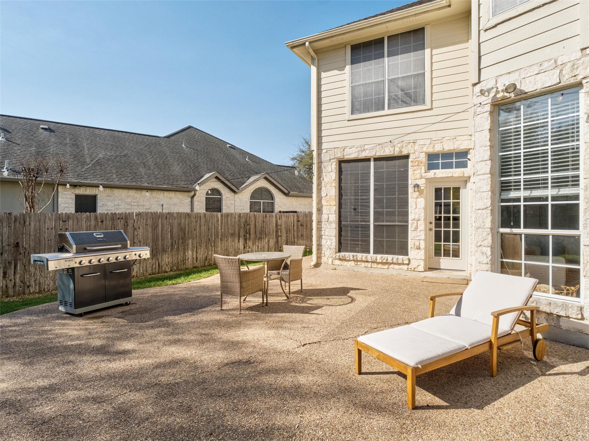 11009 Savannah CT
