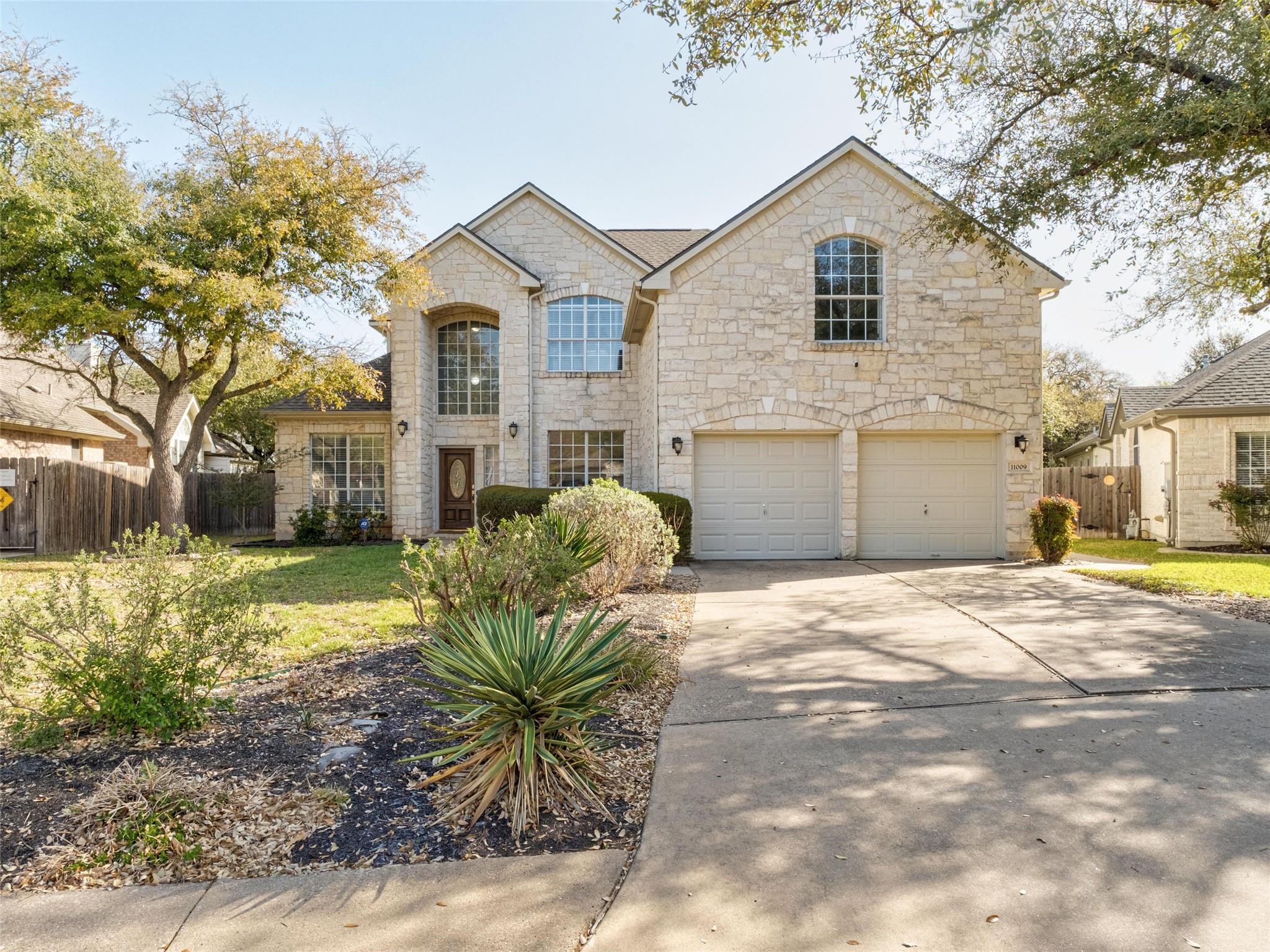 11009 Savannah CT