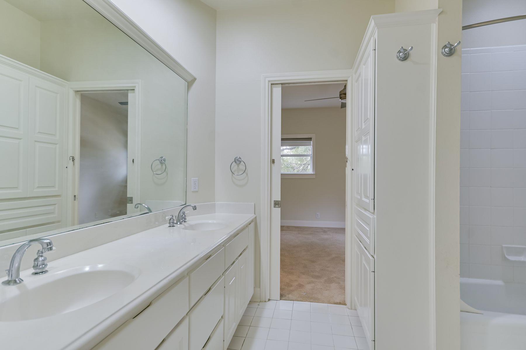 1313 Brians Meadow CV