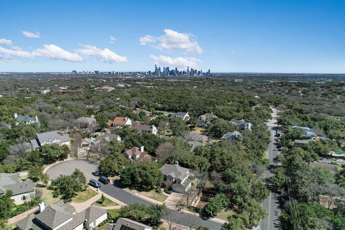 1313 Brians Meadow CV