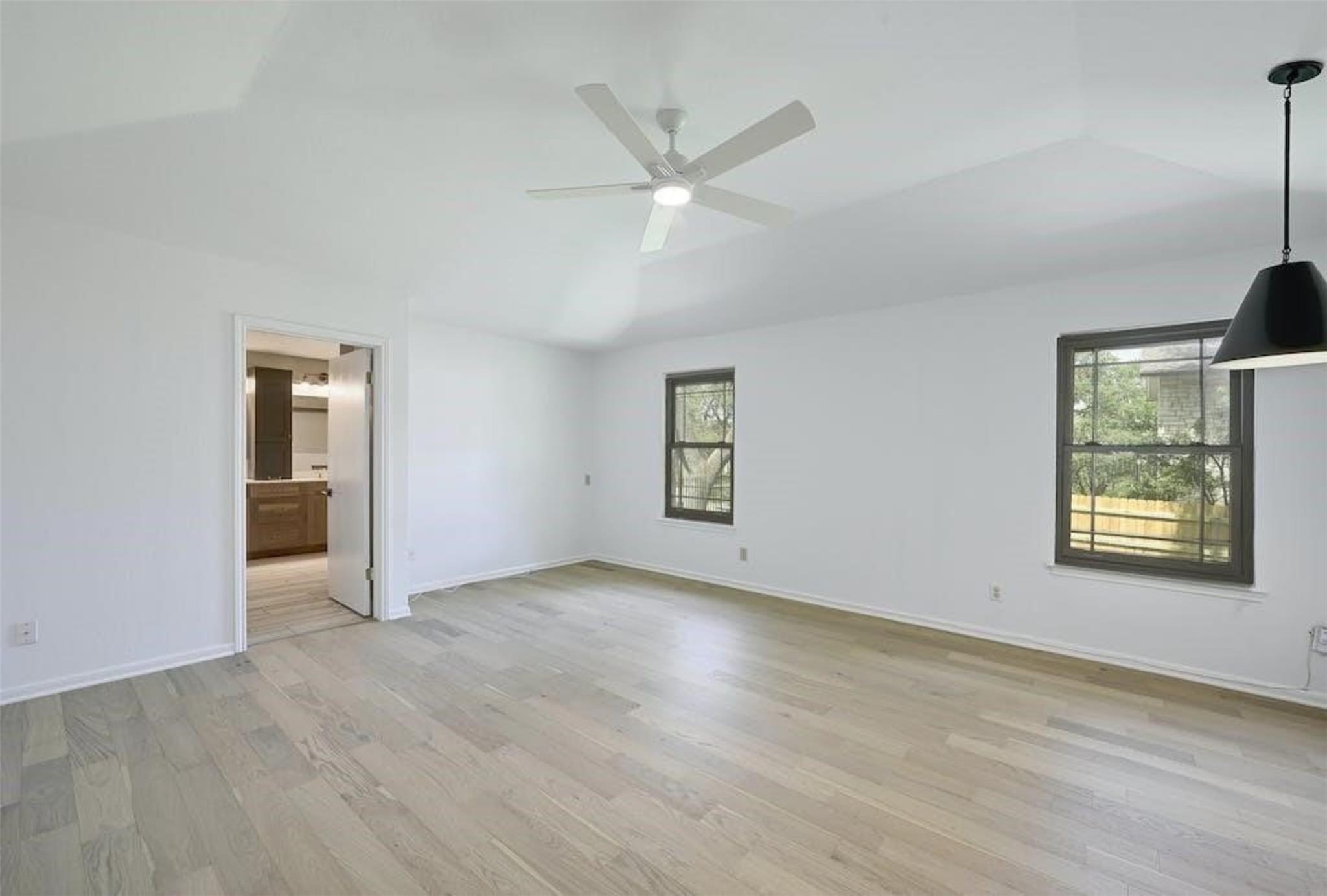 2115 Wychwood DR