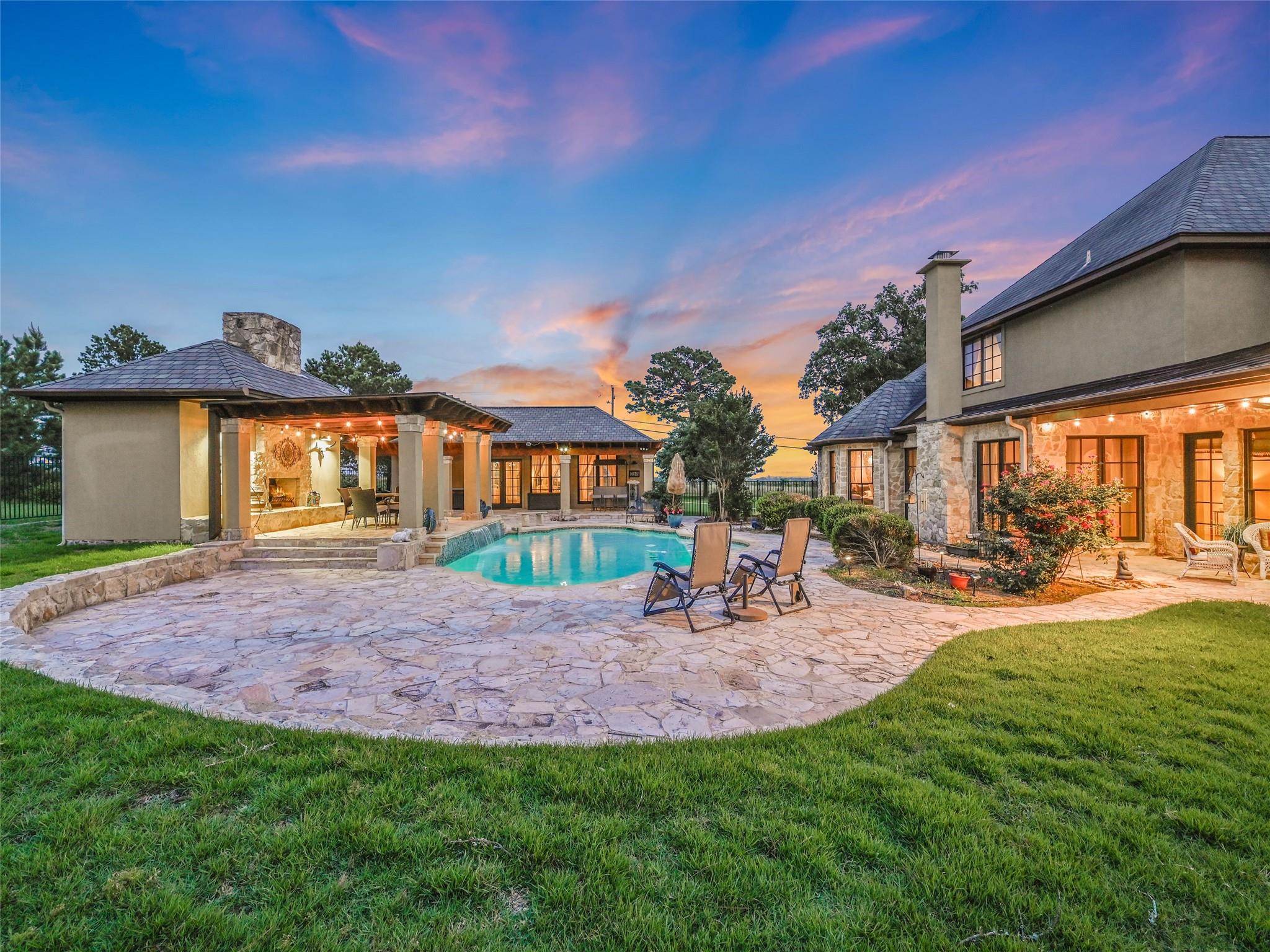 106 Elm CT