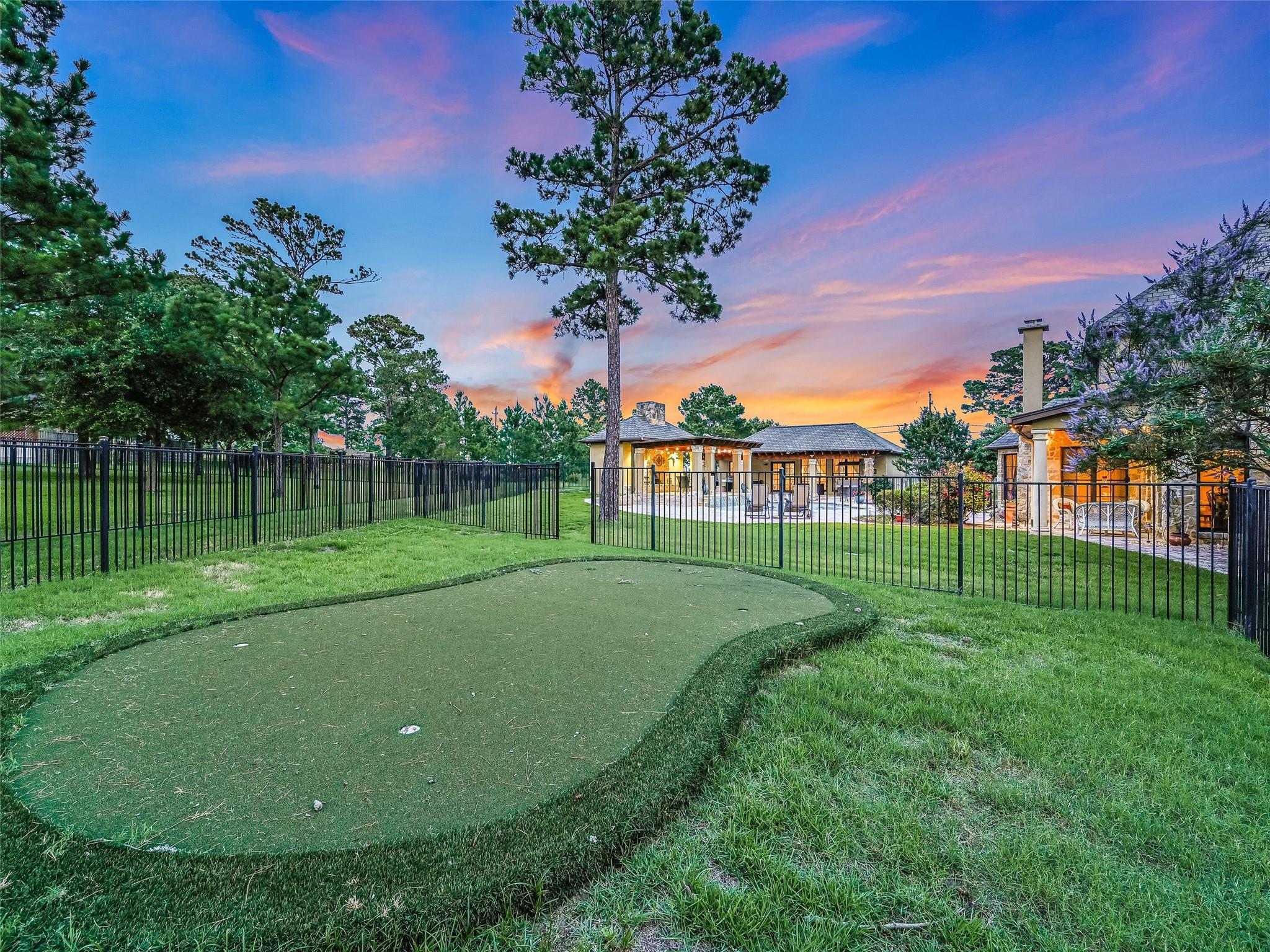 106 Elm CT