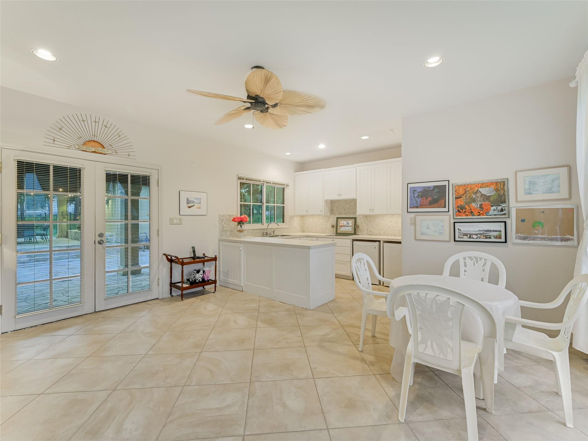 106 Elm CT