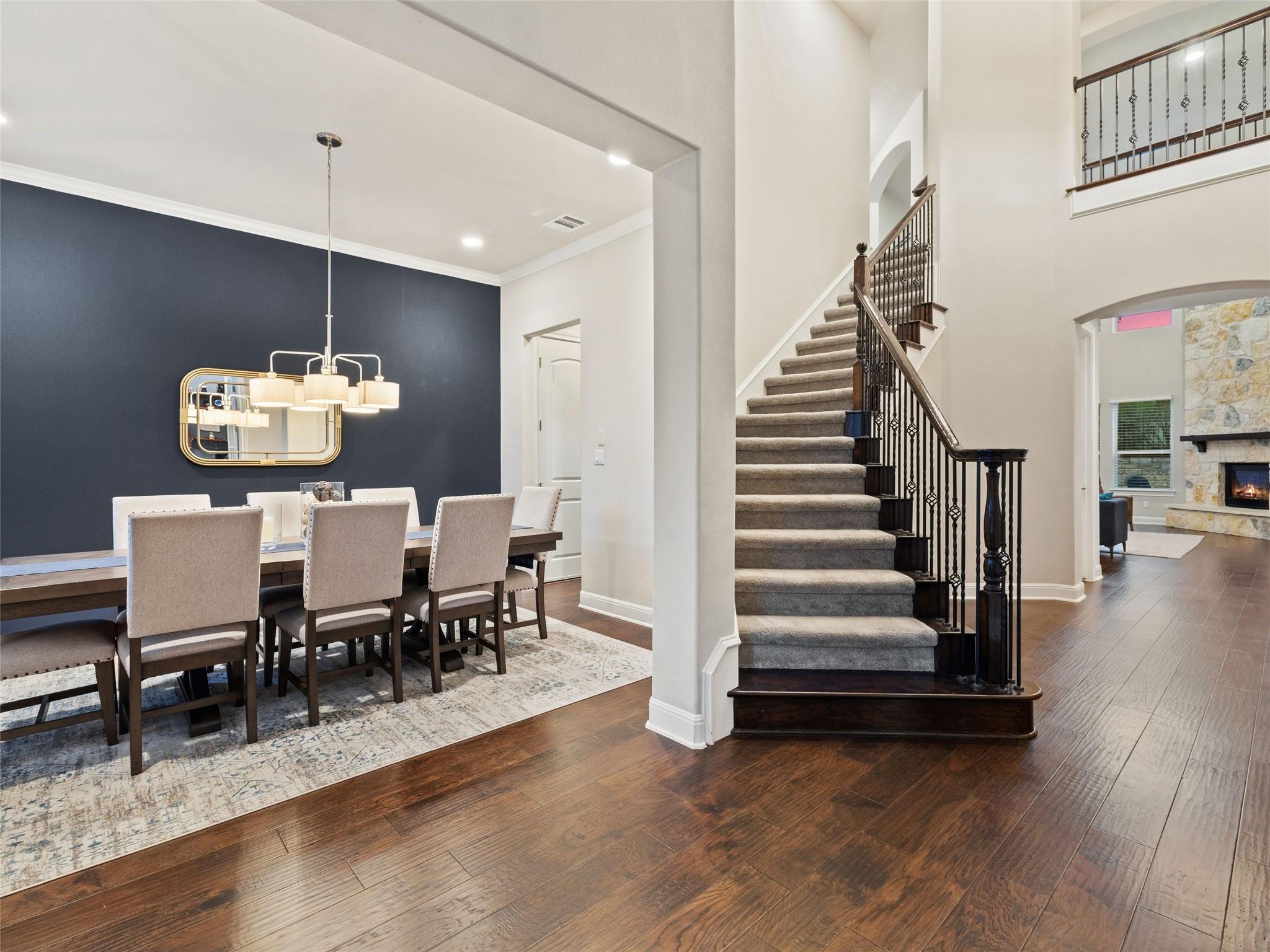 3417 Flat Iron CT
