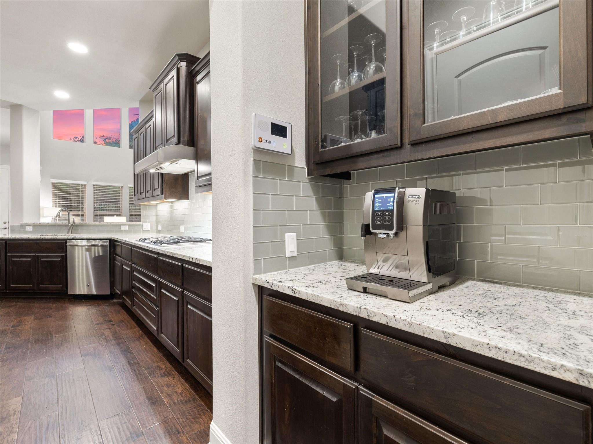 3417 Flat Iron CT