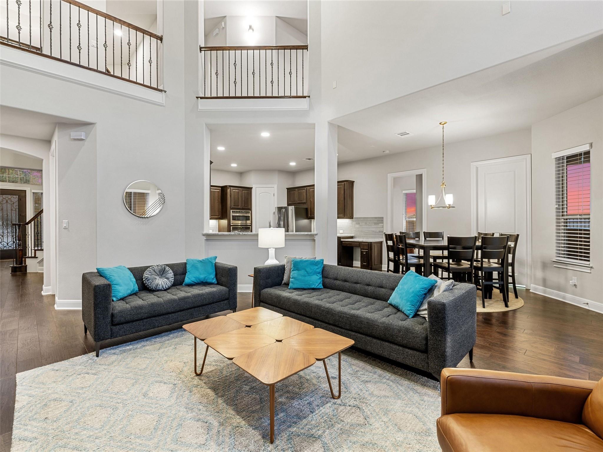 3417 Flat Iron CT