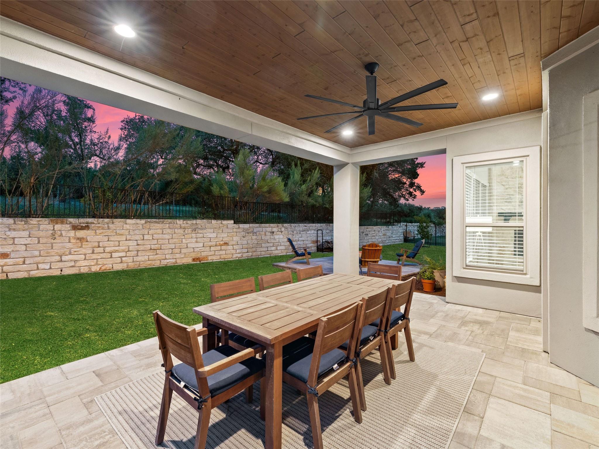 3417 Flat Iron CT