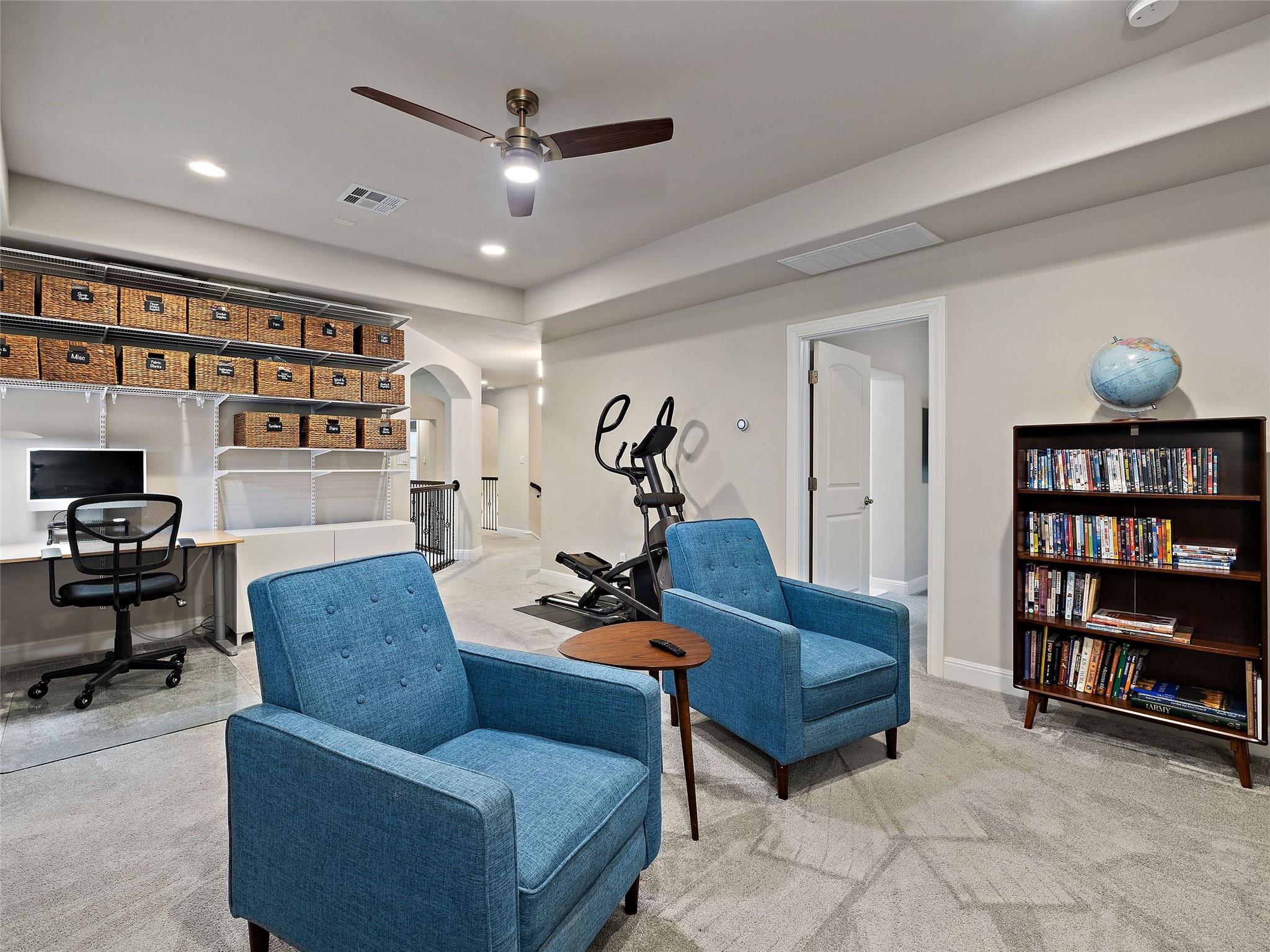 3417 Flat Iron CT