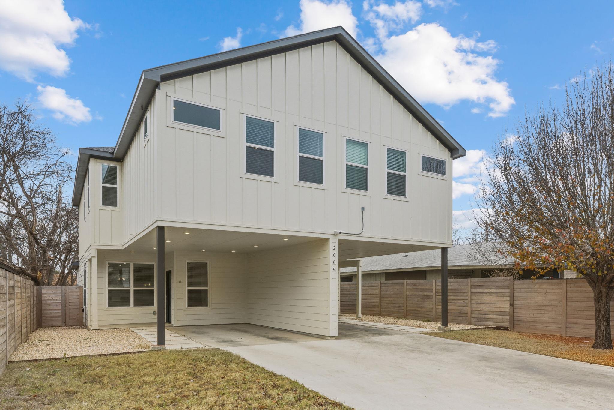 2009 Iroquois LN # A