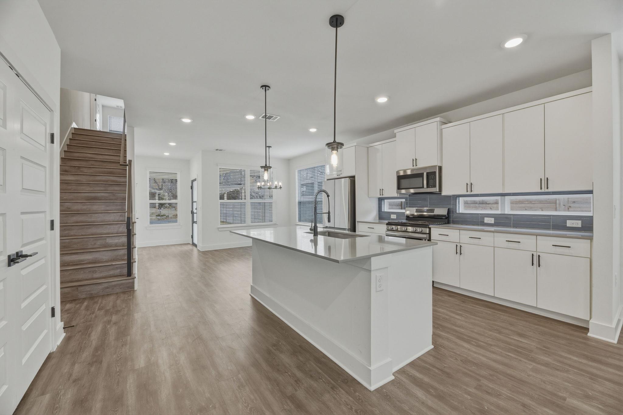 2009 Iroquois LN # A