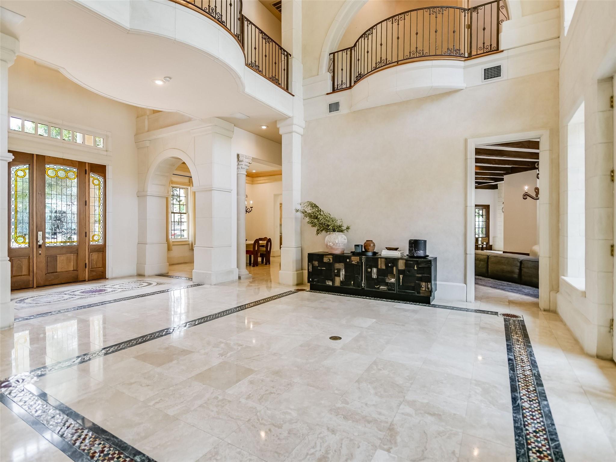 4511 ISLAND CV