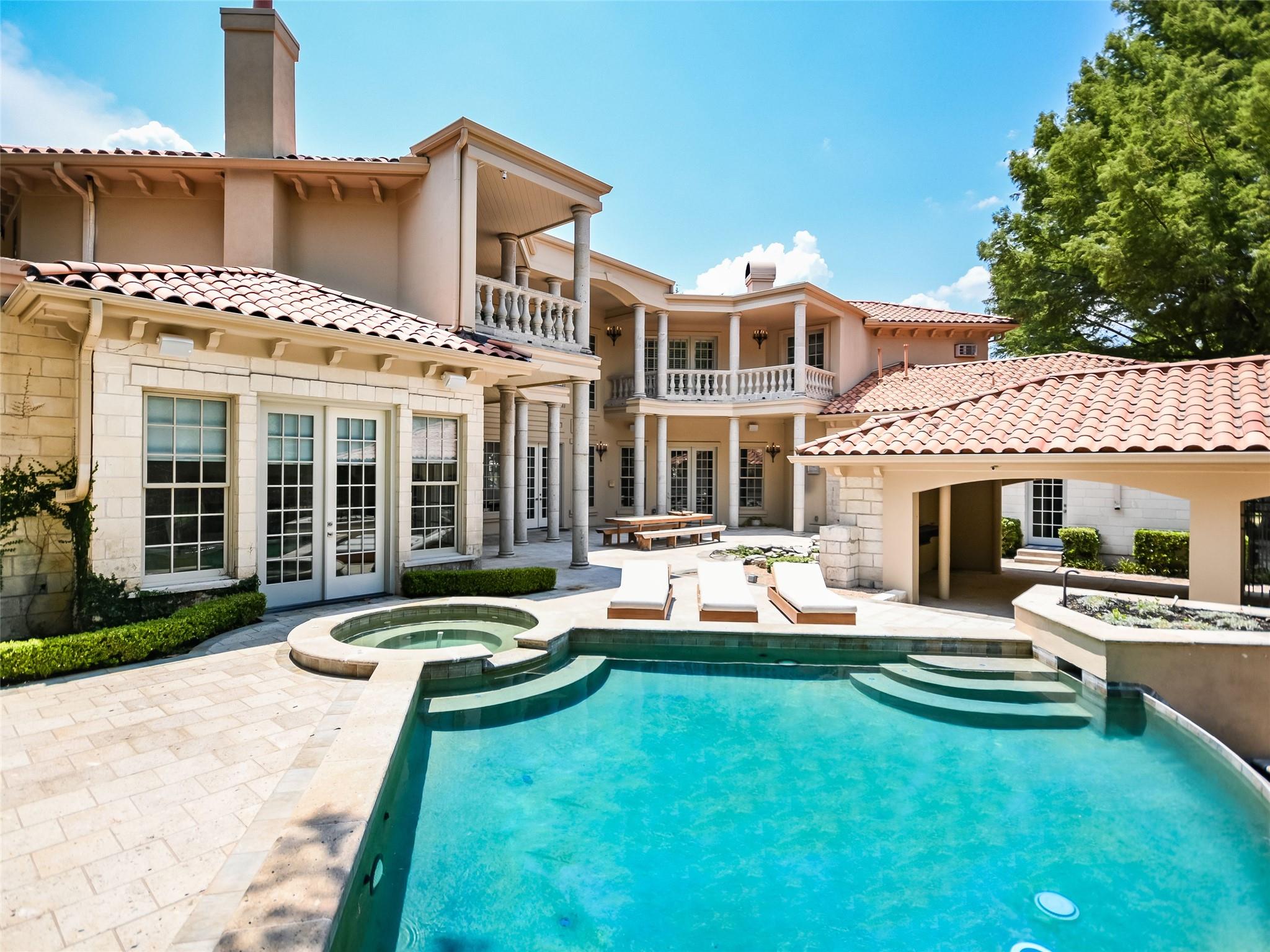 4511 ISLAND CV