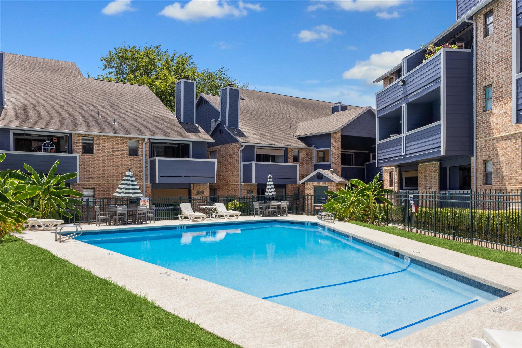 2500 Burleson RD # 200