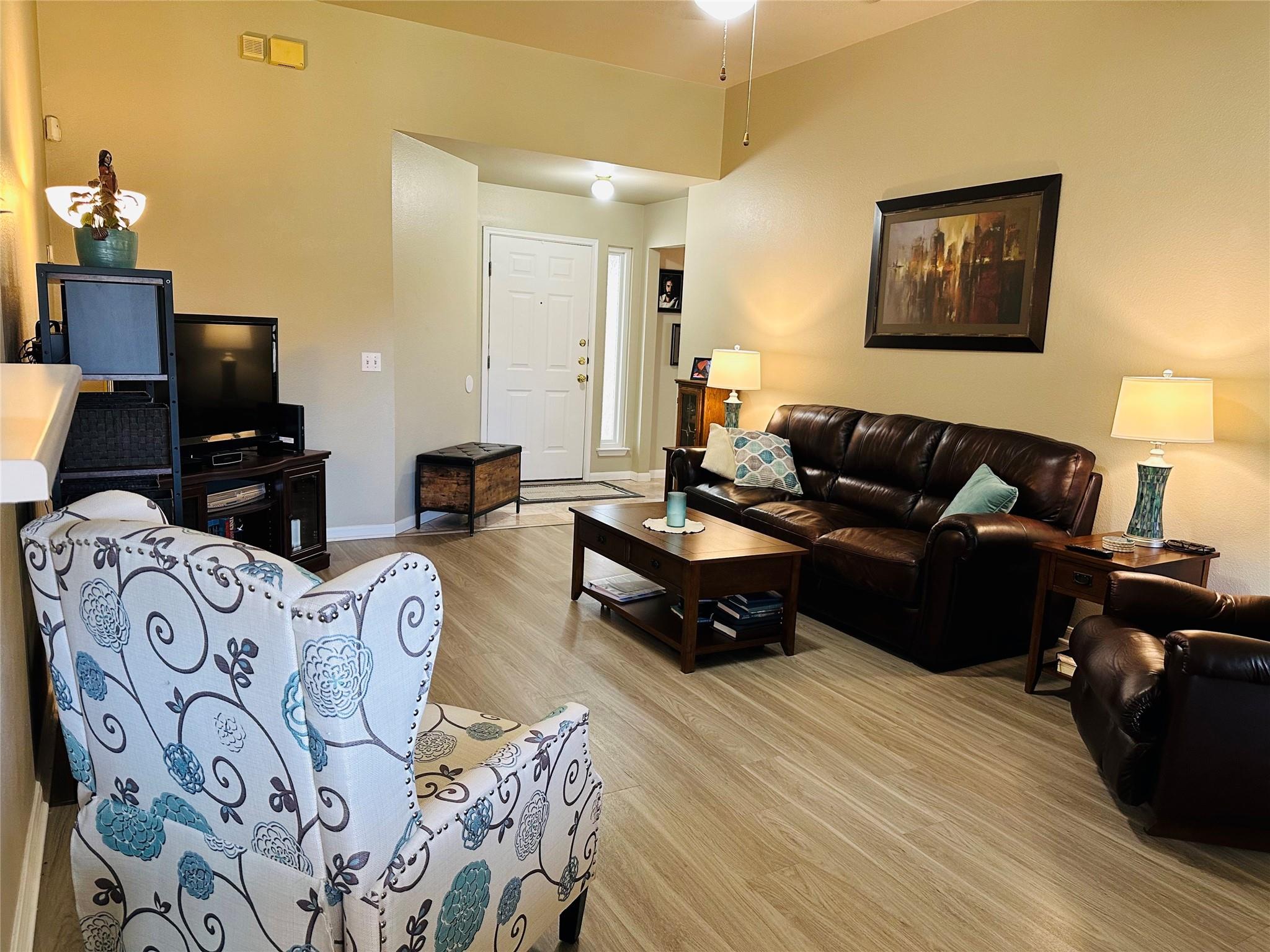 1311 Mason Creek BLVD