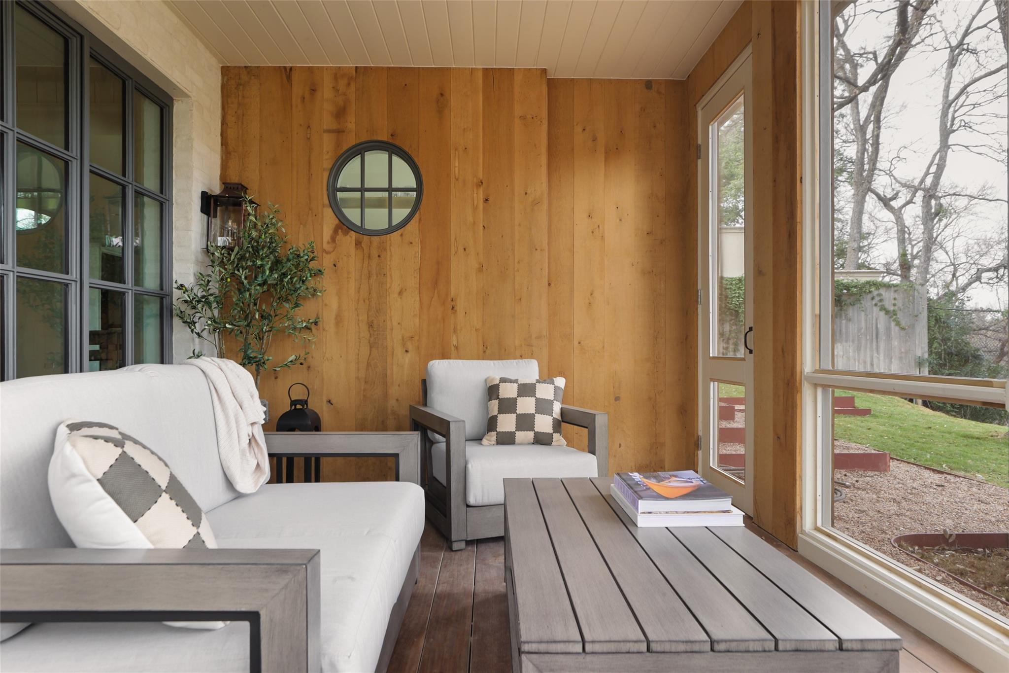 1012 Gaston Ave, Austin