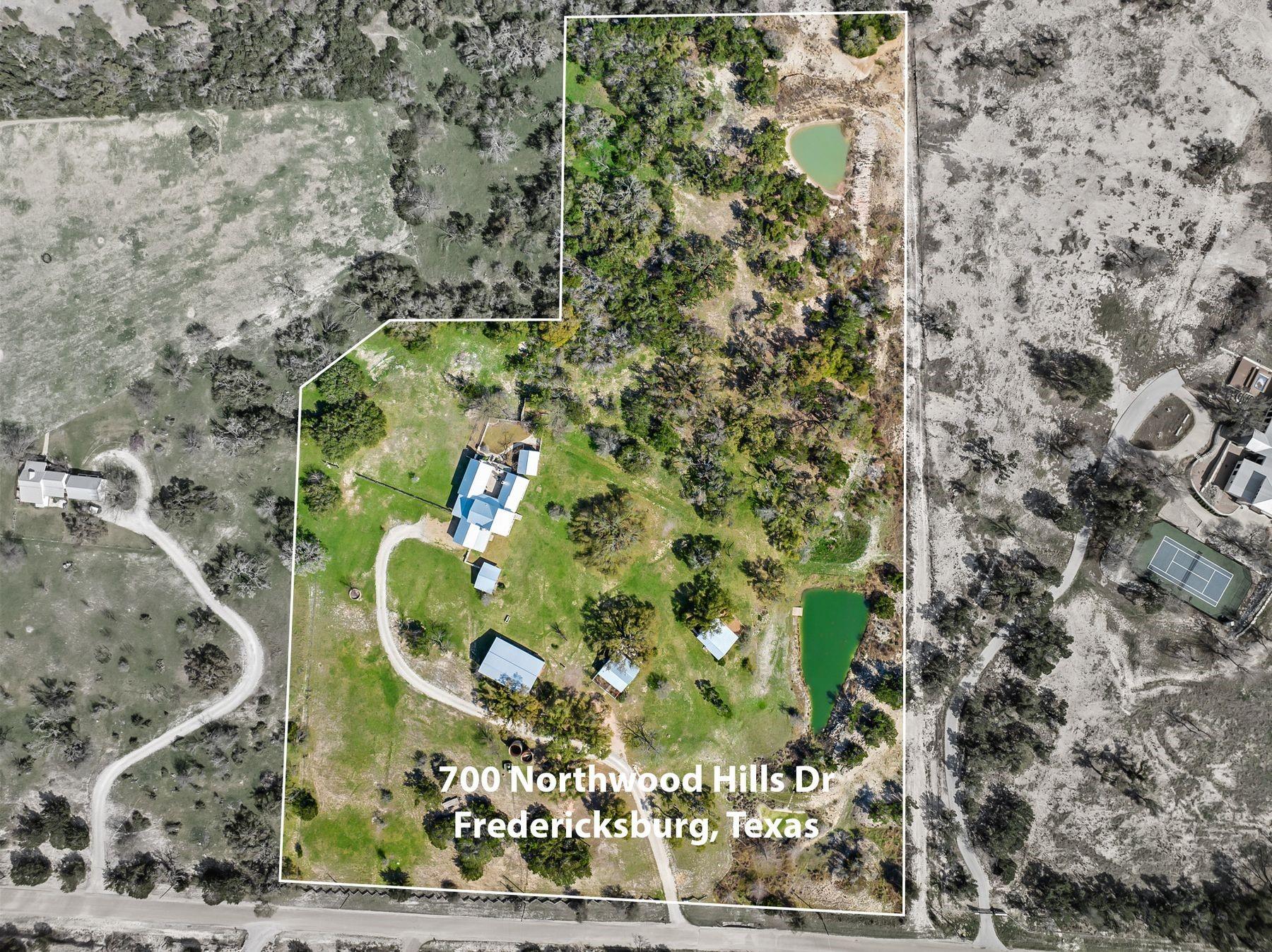 700 Northwood Hills DR