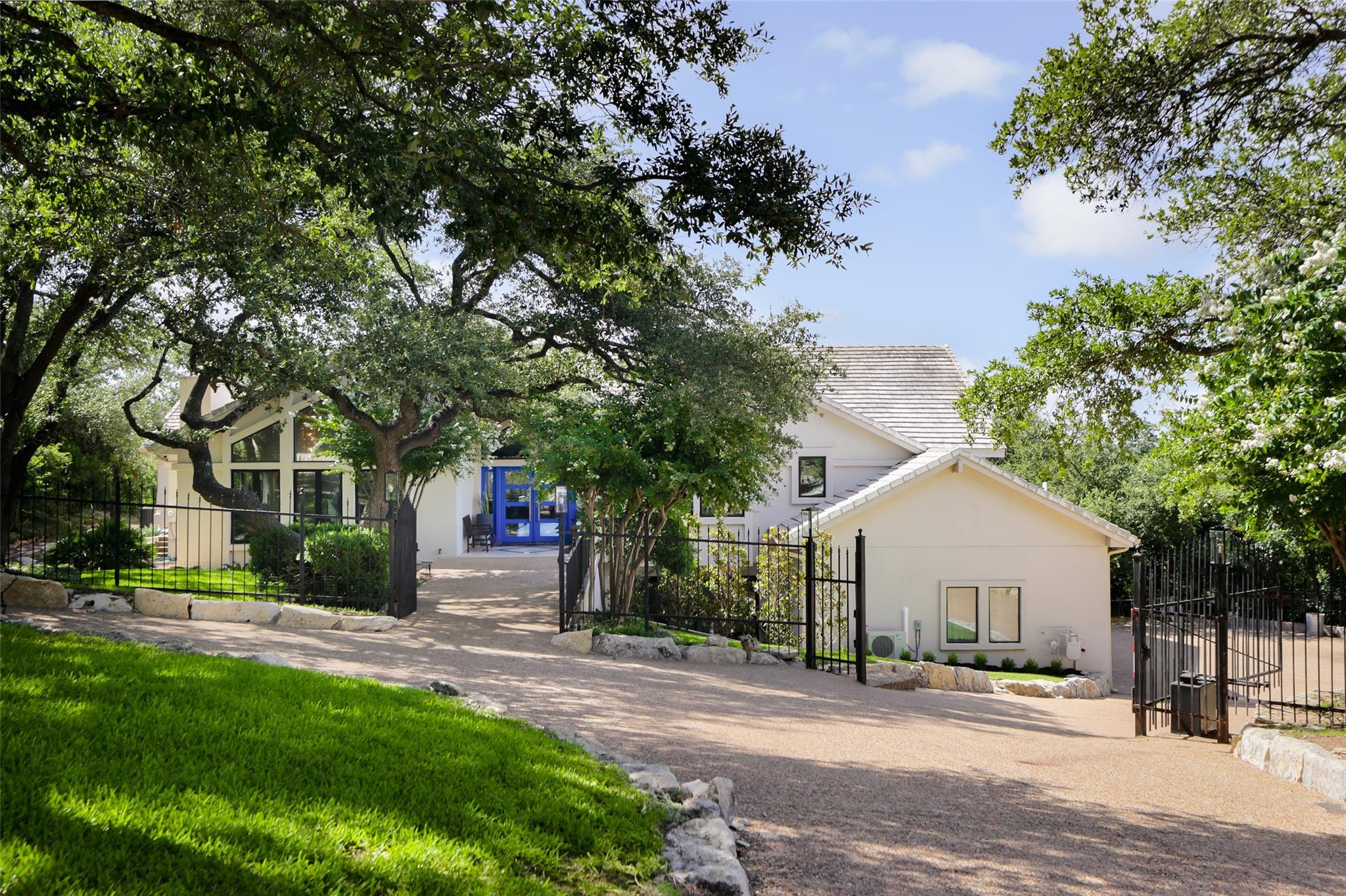 3304 Barton Creek BLVD