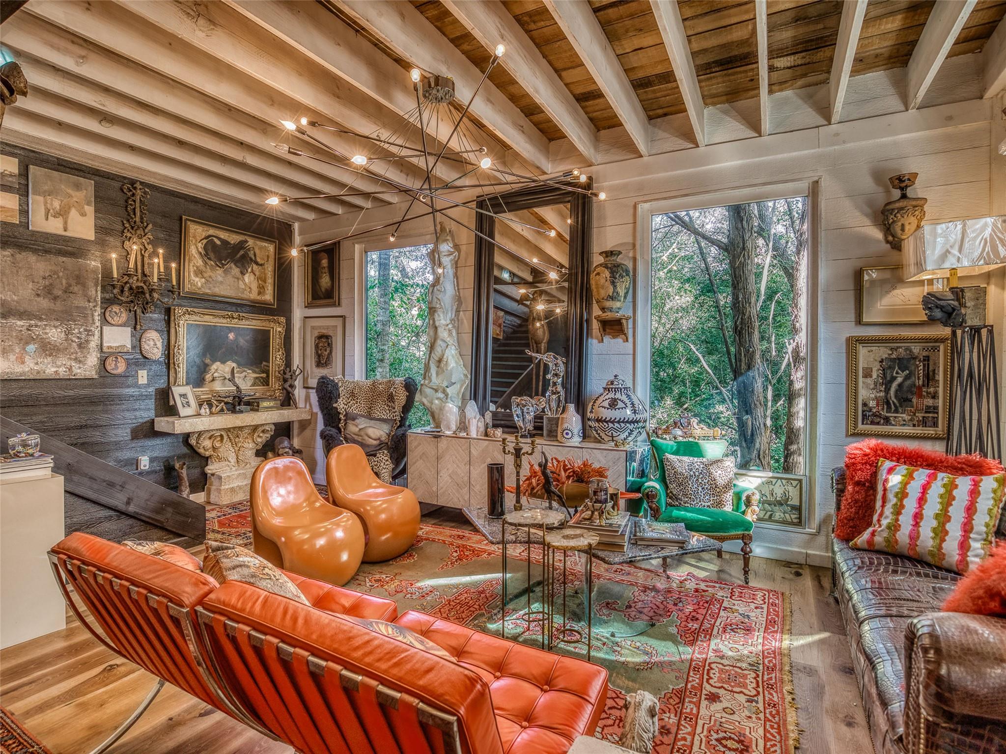 2105 N State Highway 237