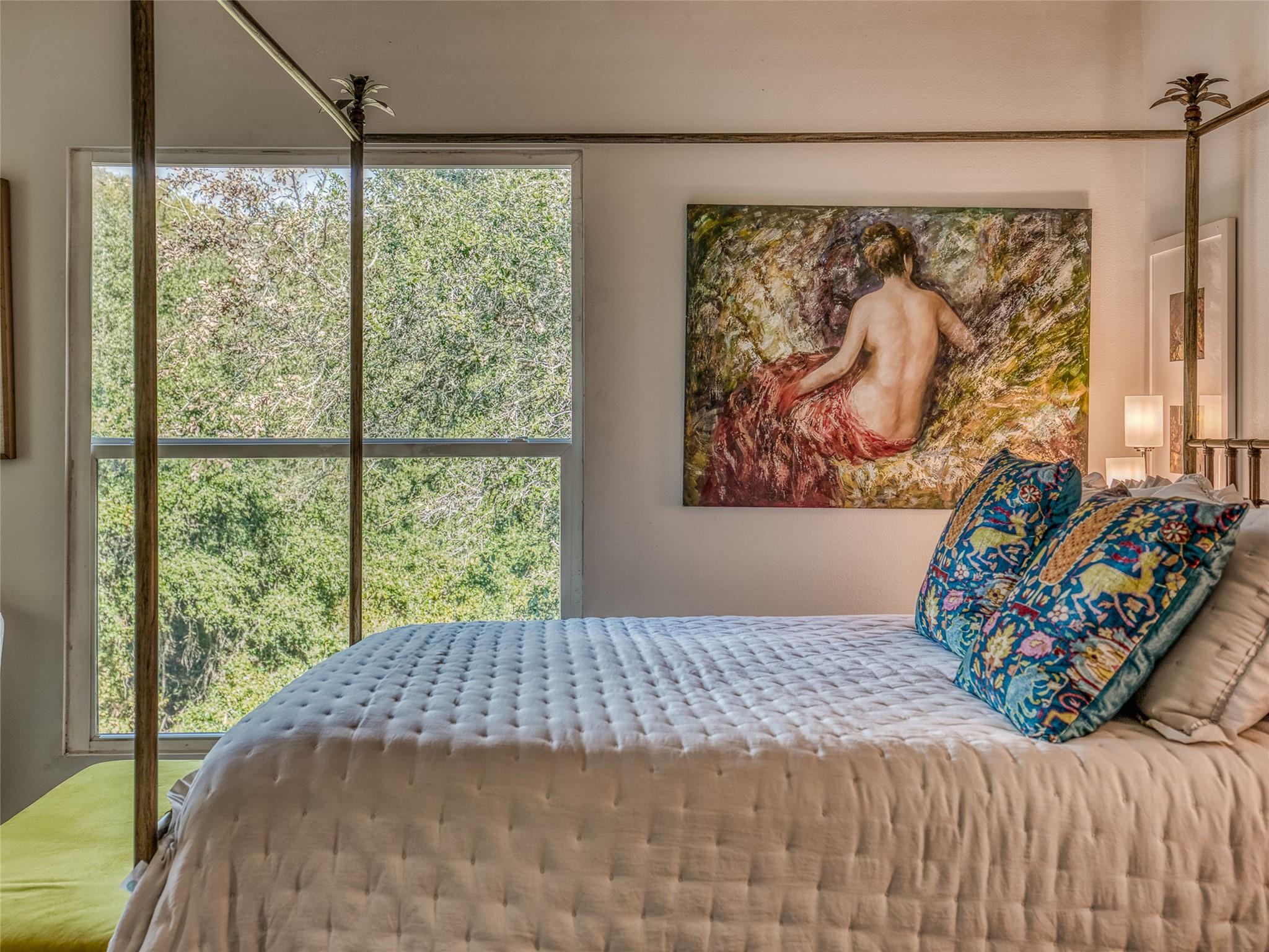 2105 N State Highway 237