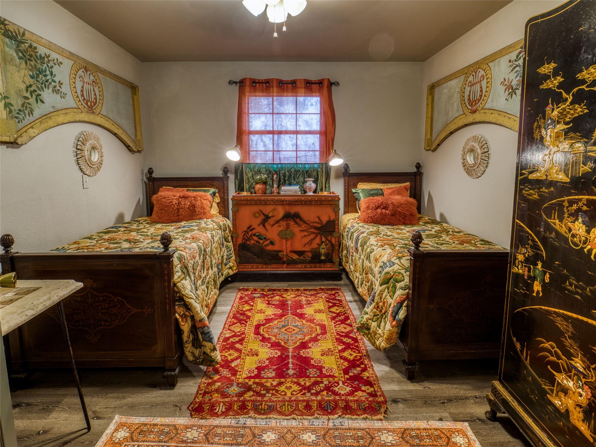 2105 N State Highway 237