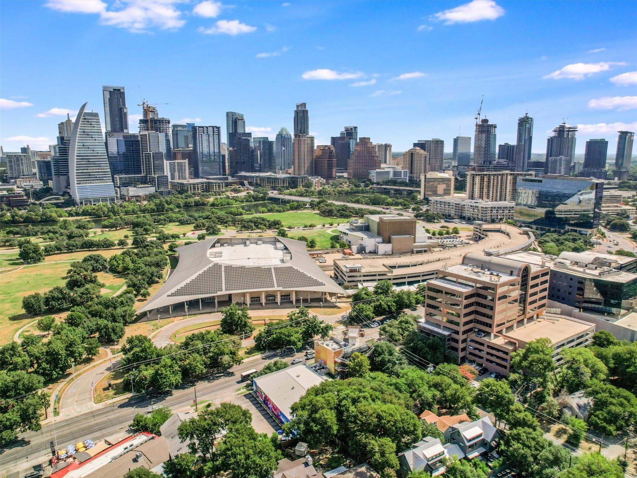 901 & 903 Barton Springs RD