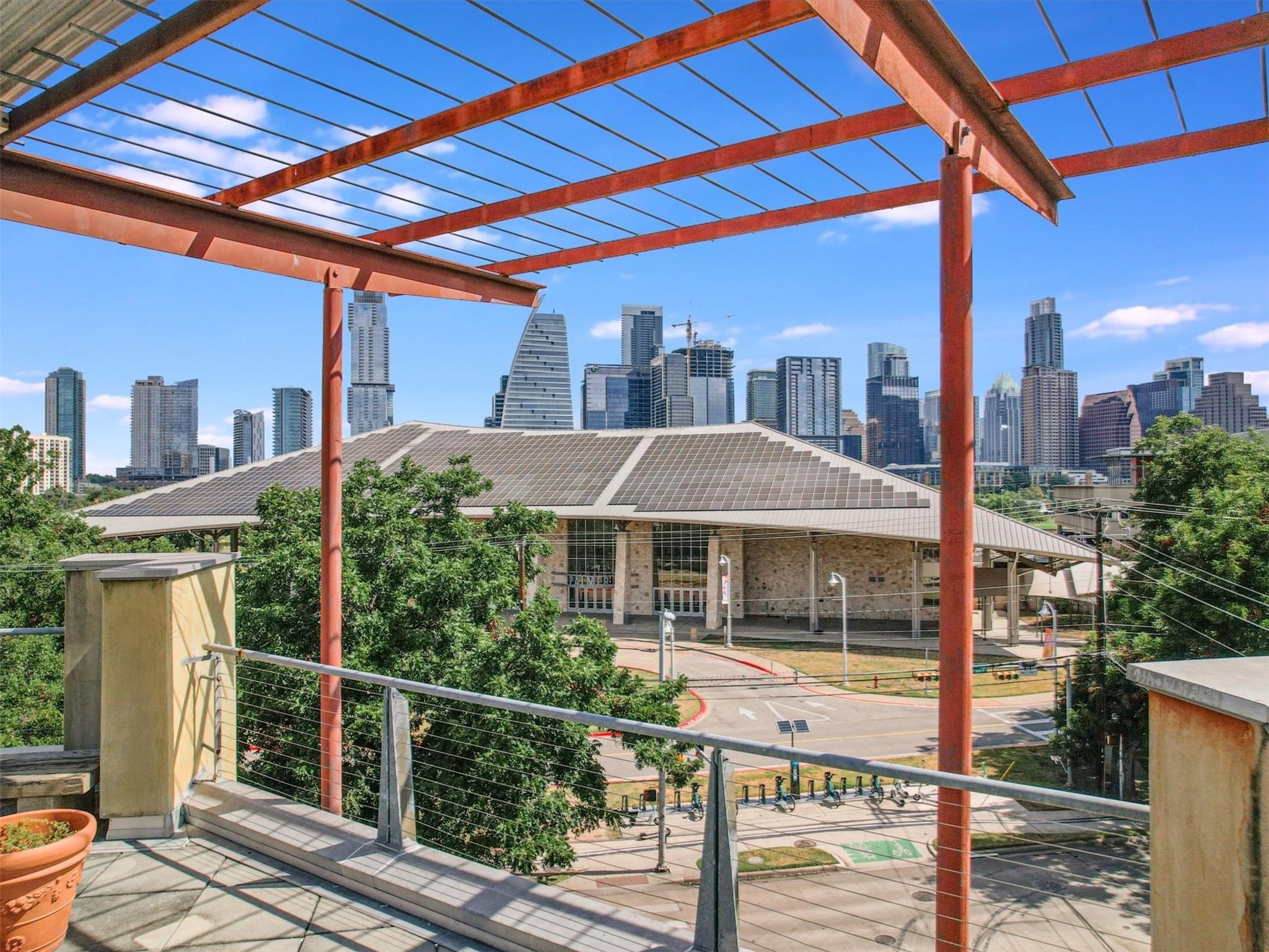901 & 903 Barton Springs RD