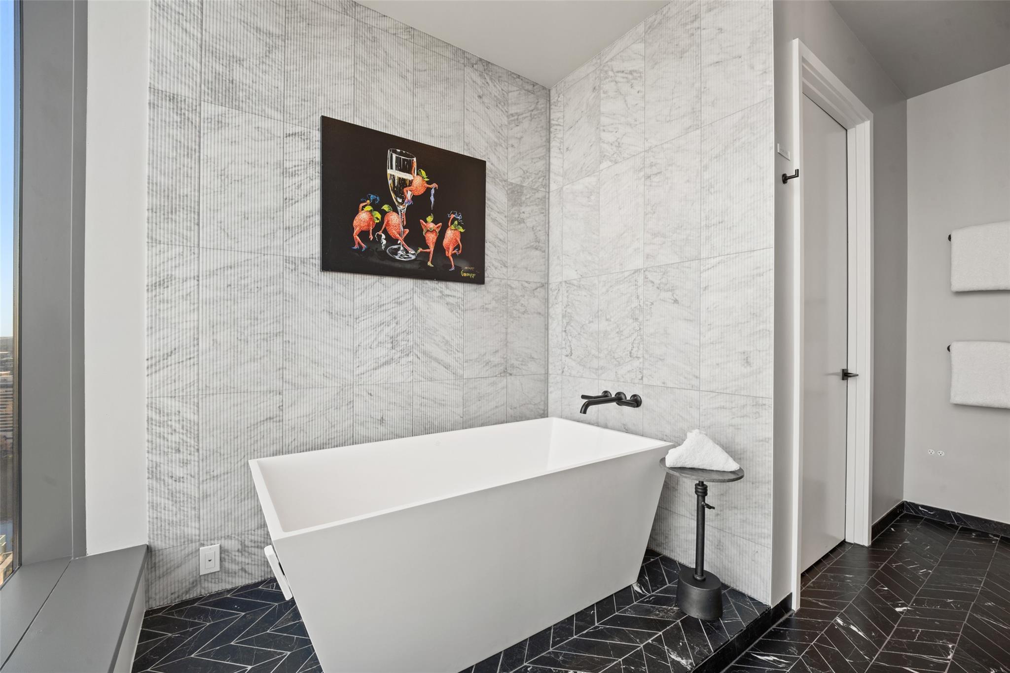 210 Lavaca ST # 2301