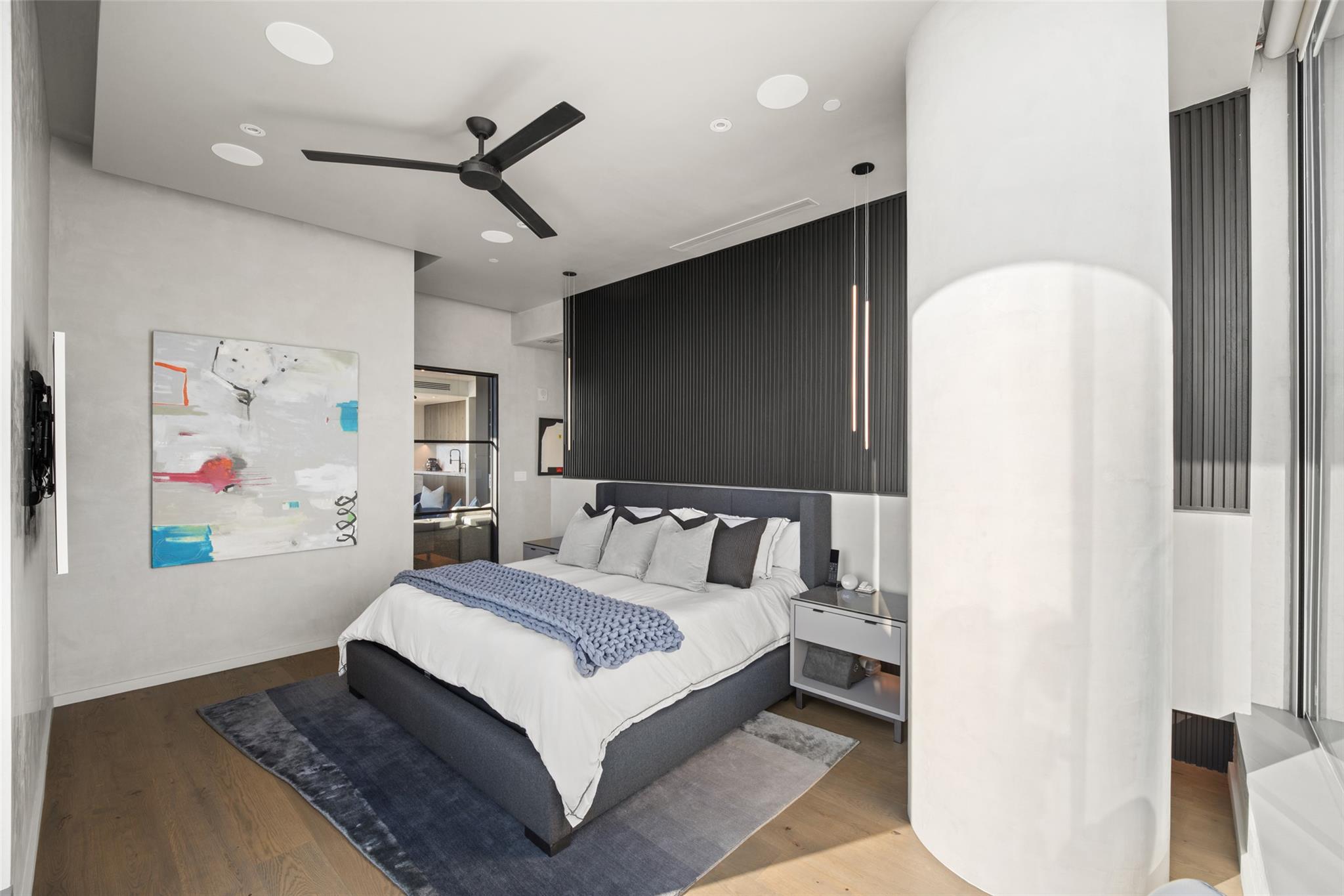 210 Lavaca ST # 2301