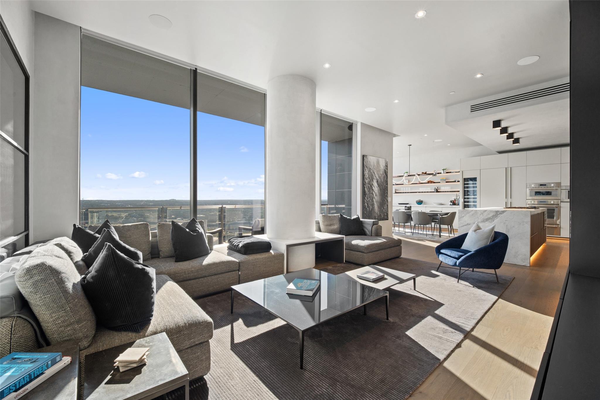 210 Lavaca ST # 2301