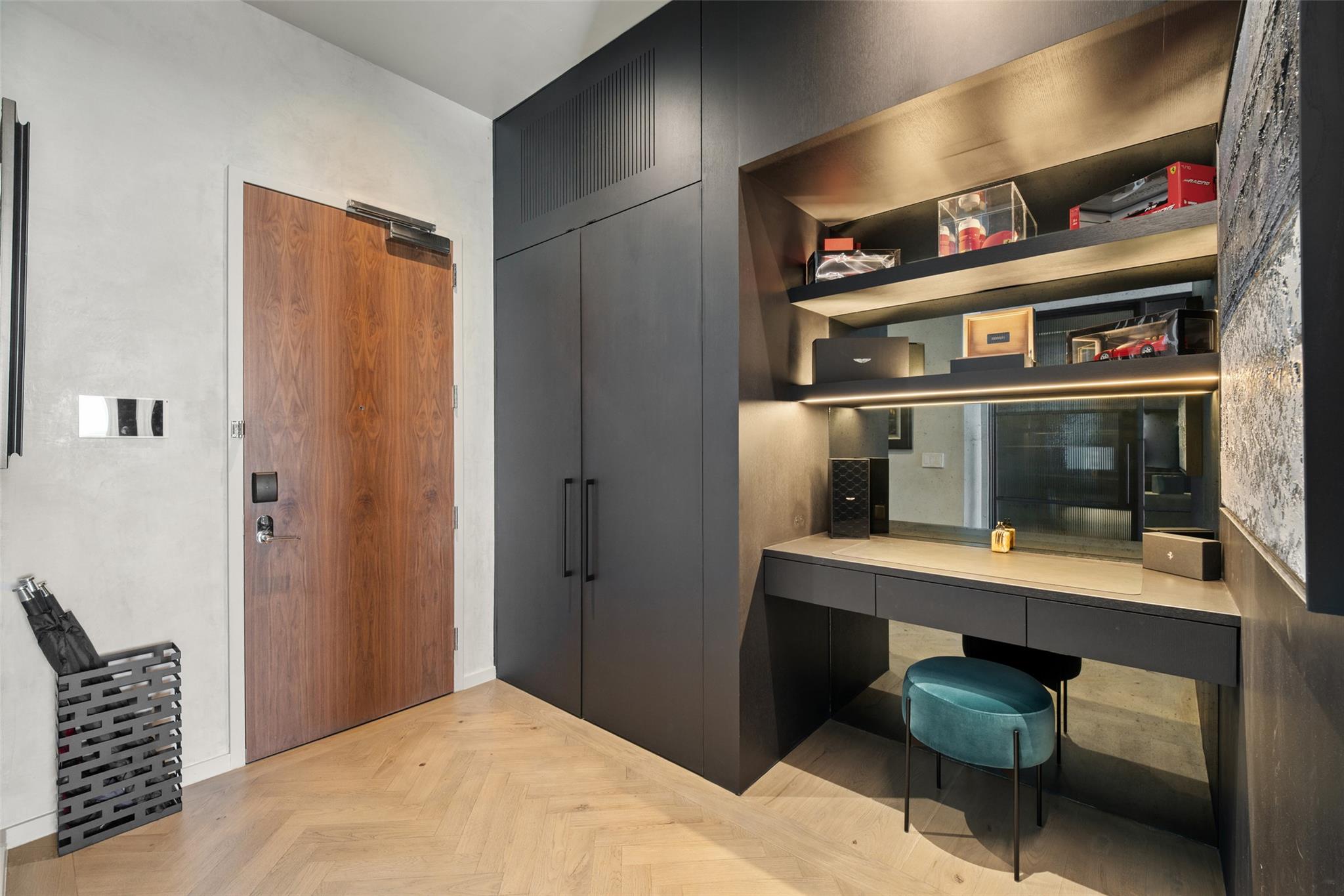 210 Lavaca ST # 2301