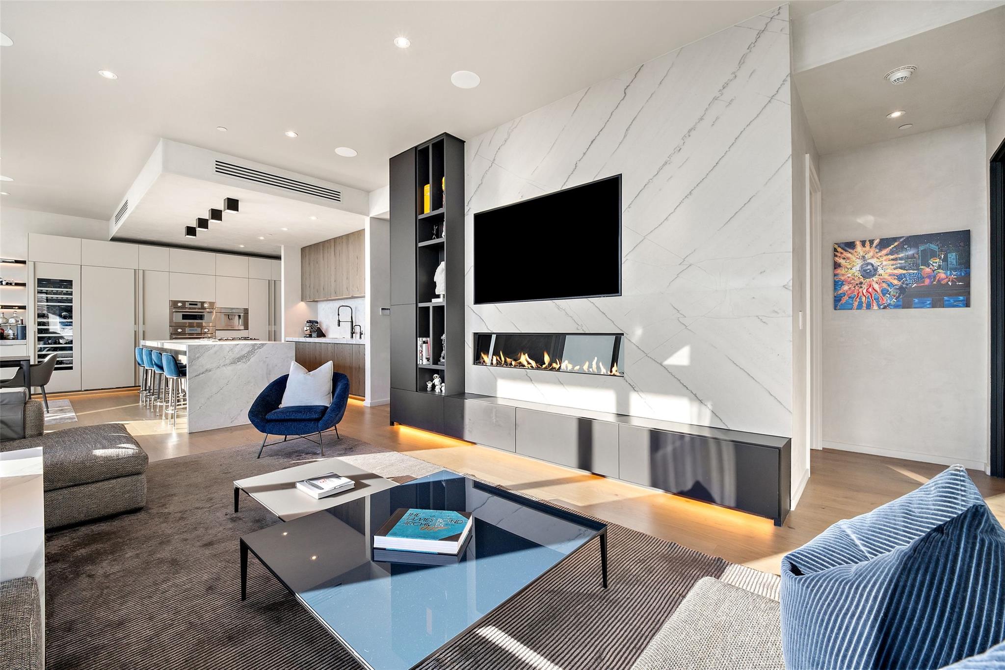 210 Lavaca ST # 2301