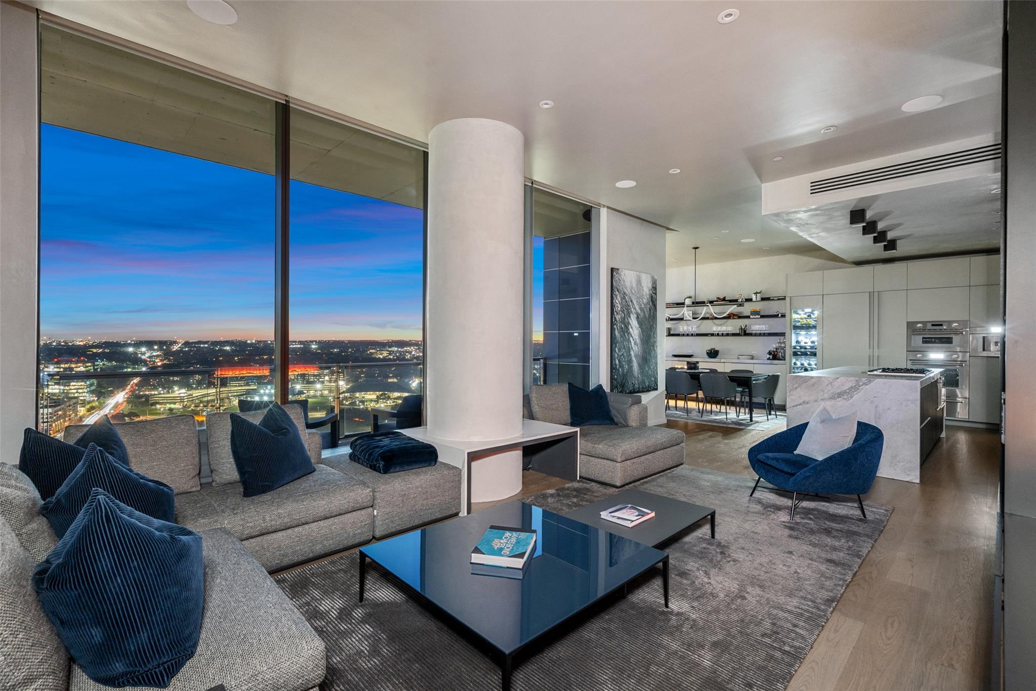 210 Lavaca ST # 2301