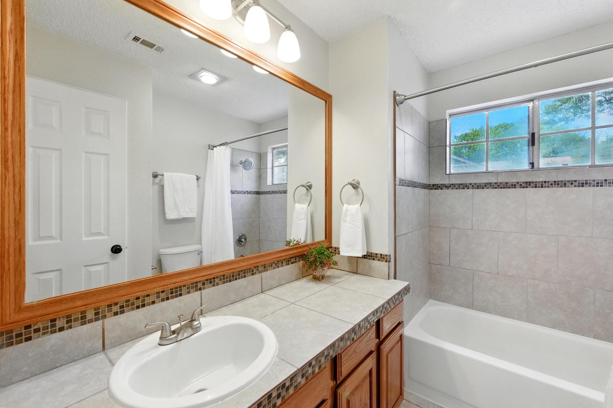603 Cactus Bend DR