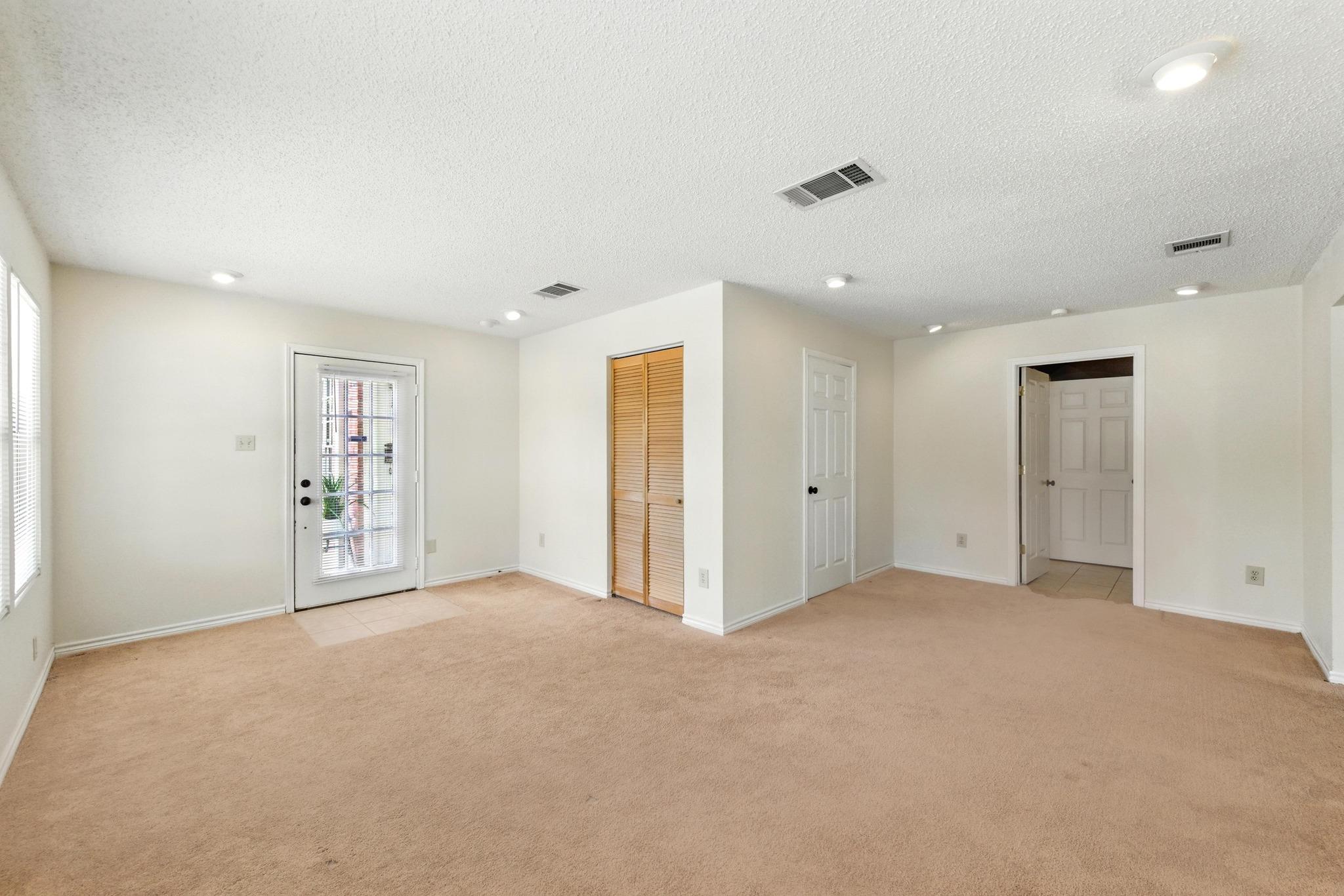 603 Cactus Bend DR