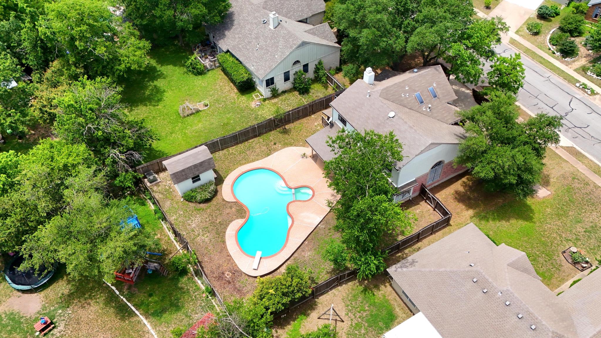 603 Cactus Bend DR