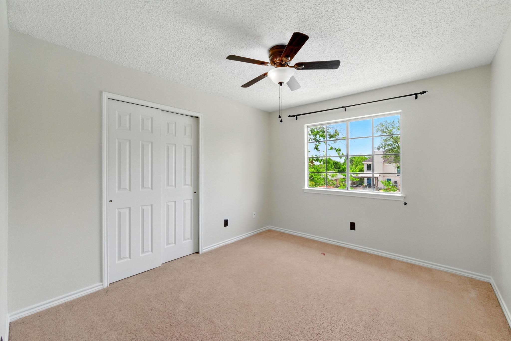 603 Cactus Bend DR