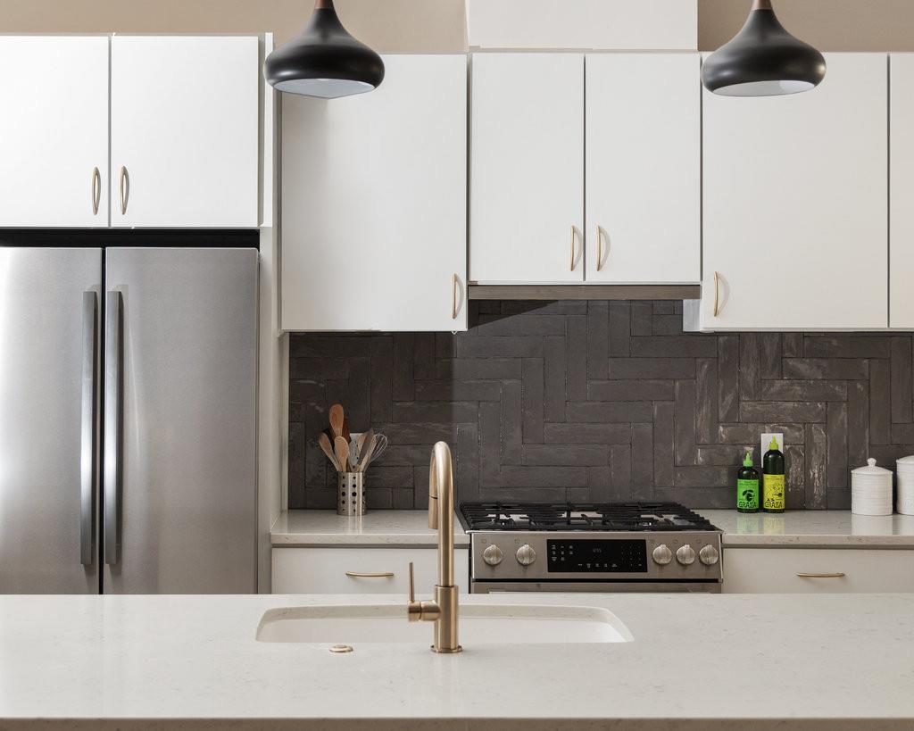 2300 Enfield RD # 303, Austin Unit: 303