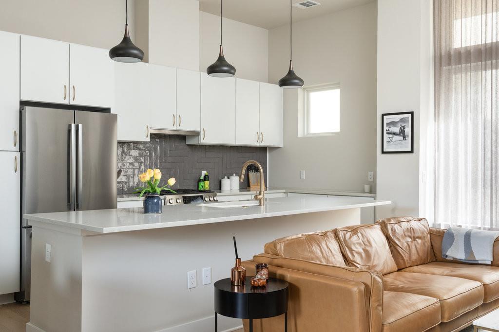 2300 Enfield RD # 303, Austin Unit: 303