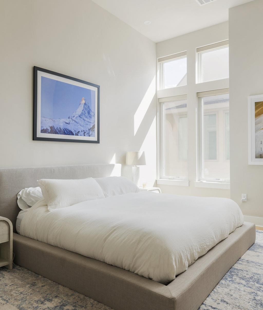 2300 Enfield RD # 303, Austin Unit: 303