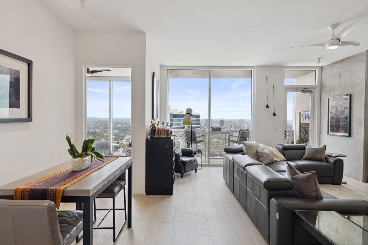 301 West Ave # 3802