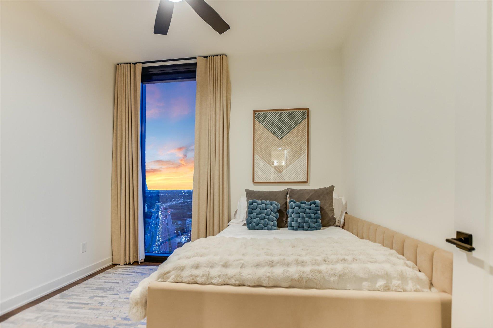 84 East Ave # 3909