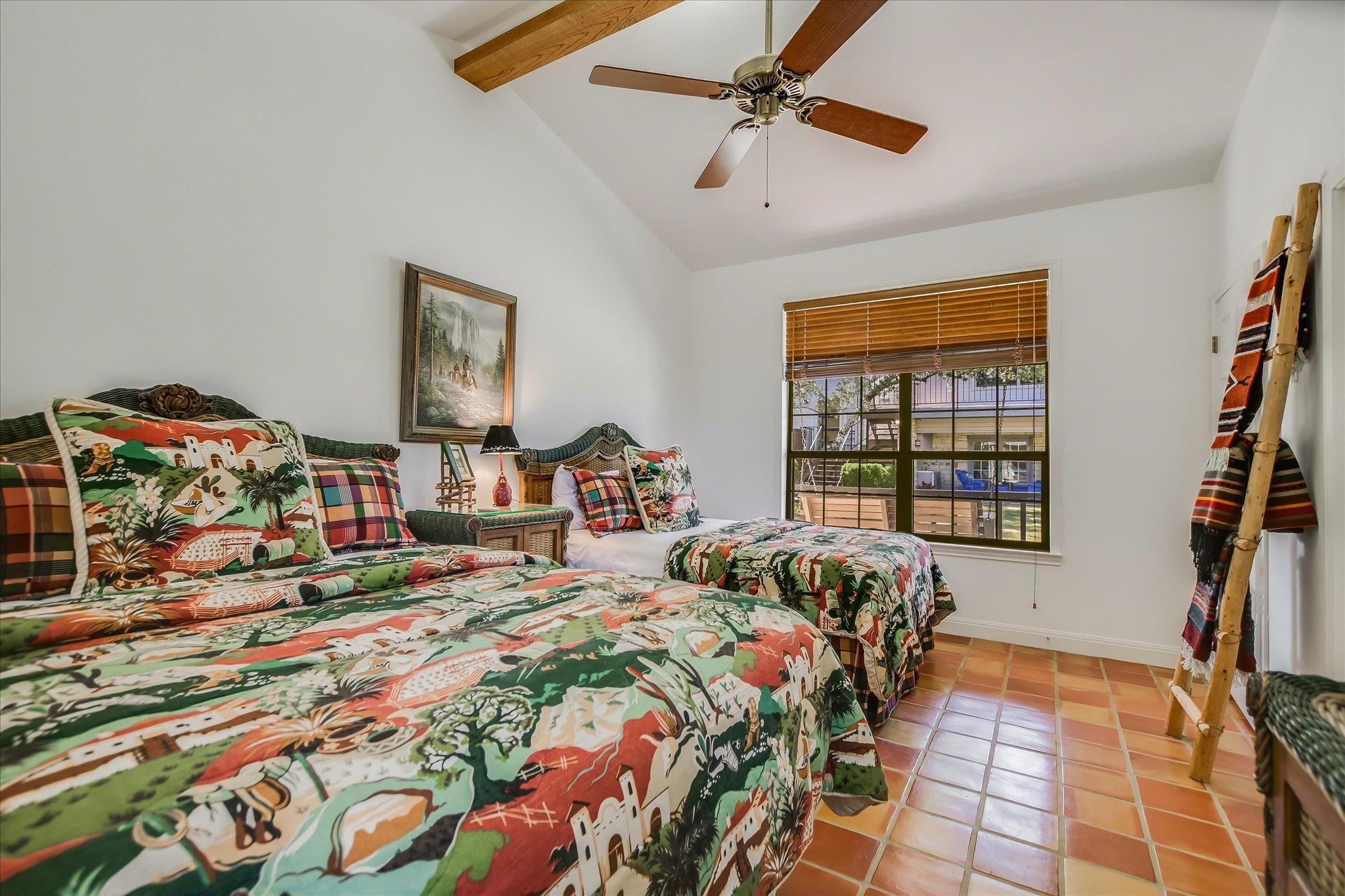 1311 Clayton Nolen DR