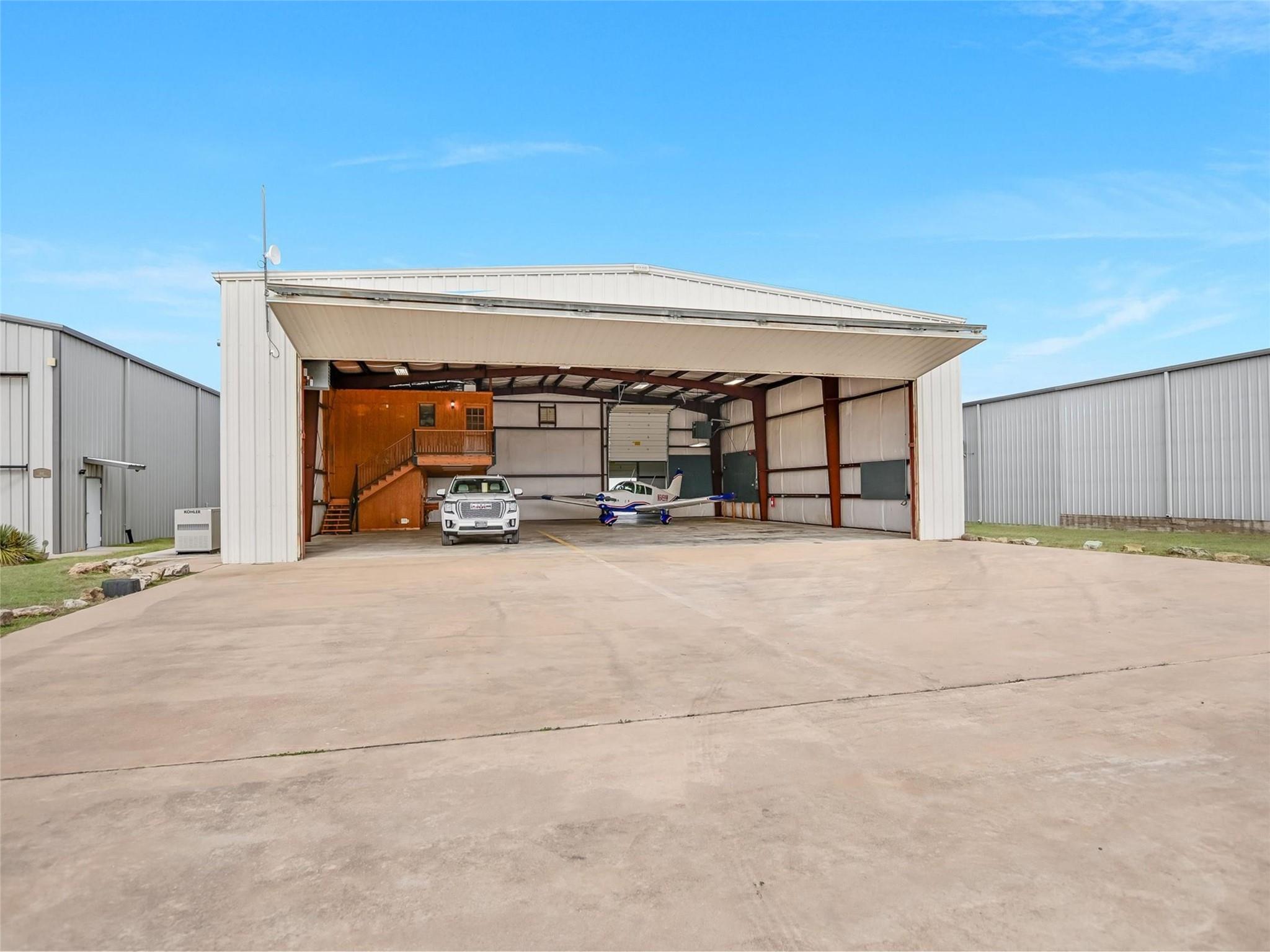 108 Mooney CIR