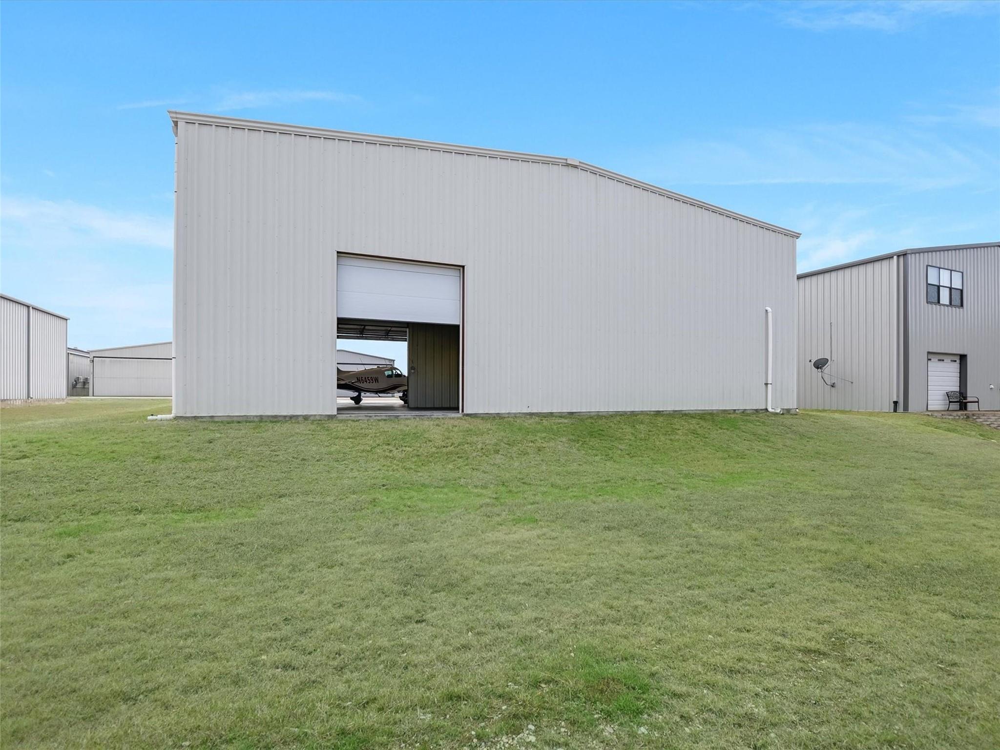 108 Mooney CIR