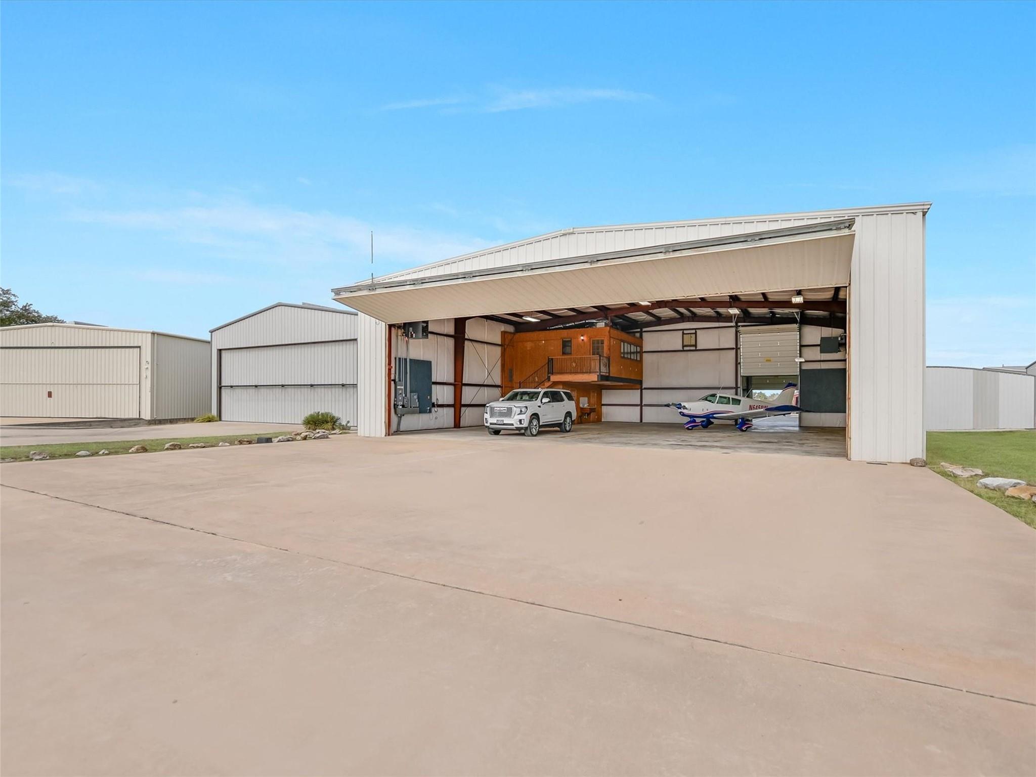 108 Mooney CIR