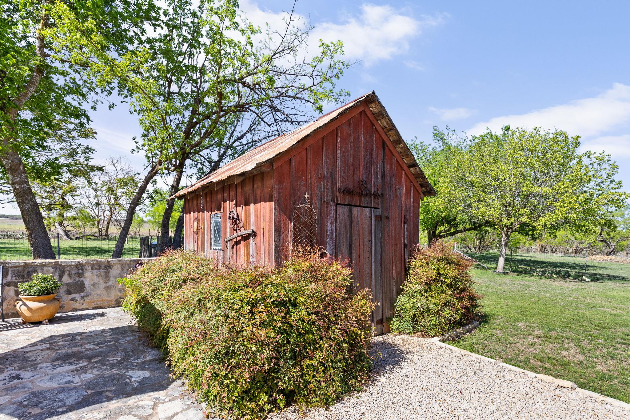6754 Grape Creek RD