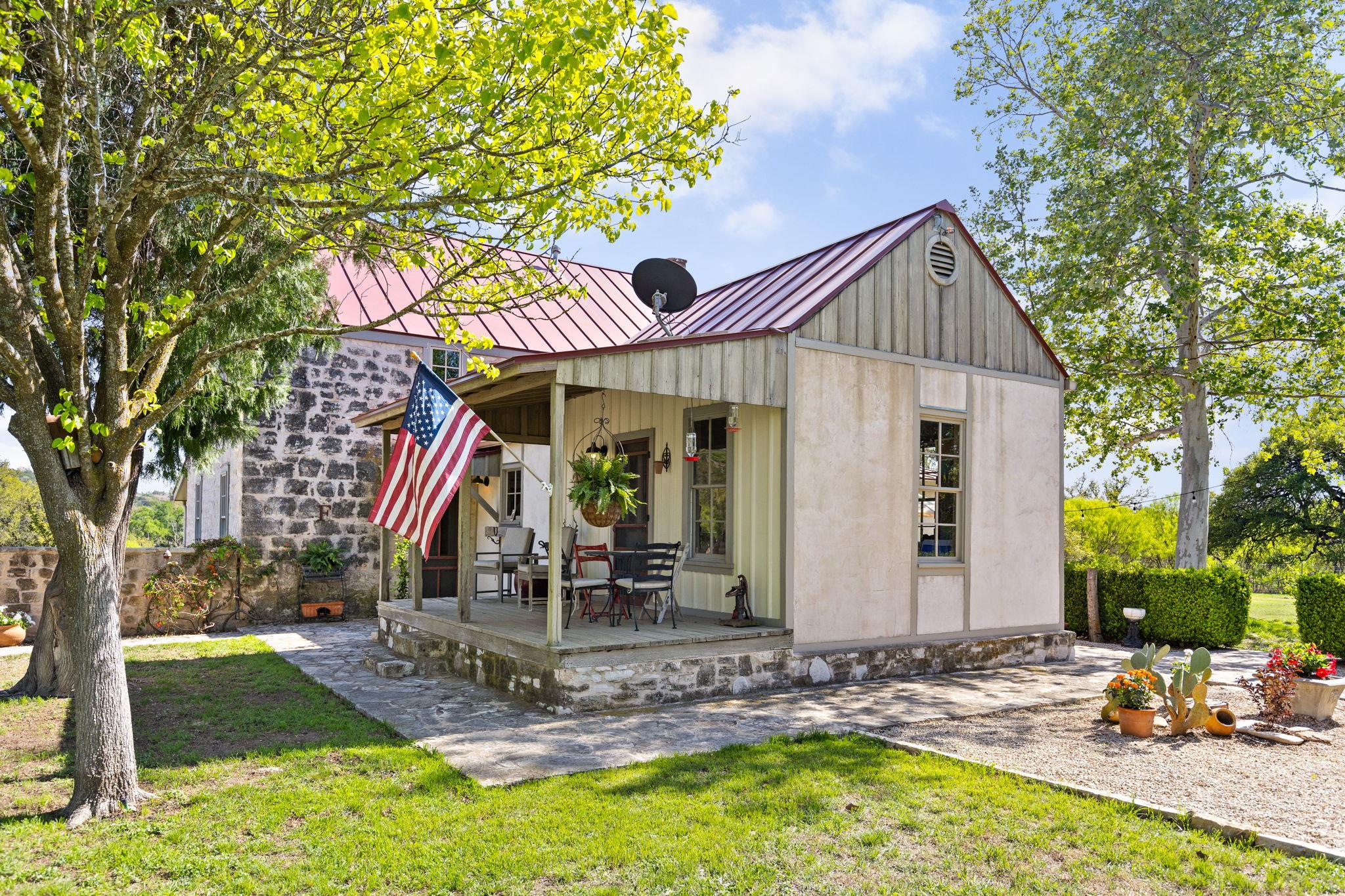 6754 Grape Creek RD