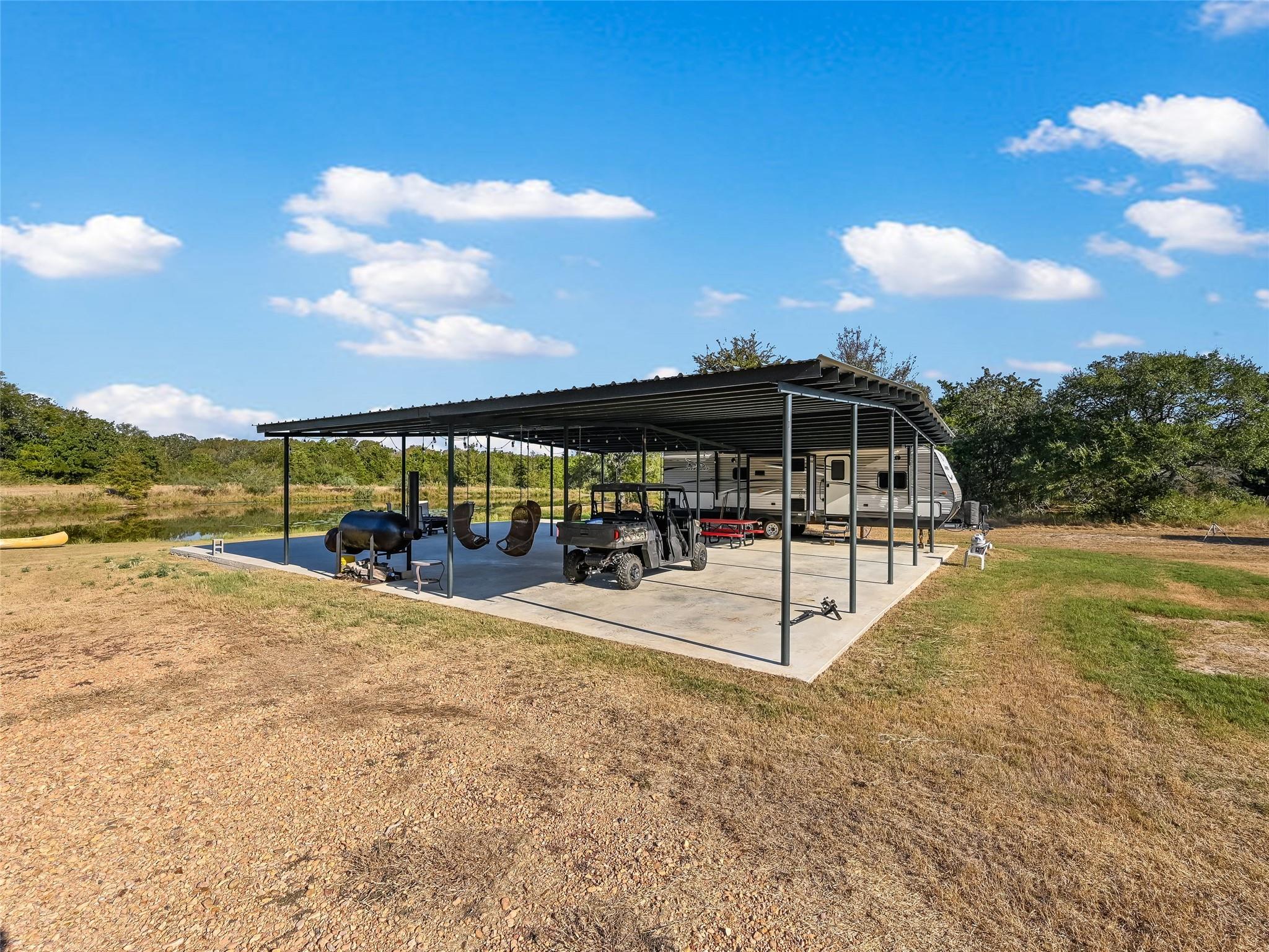 TBD Karisch RD, Giddings