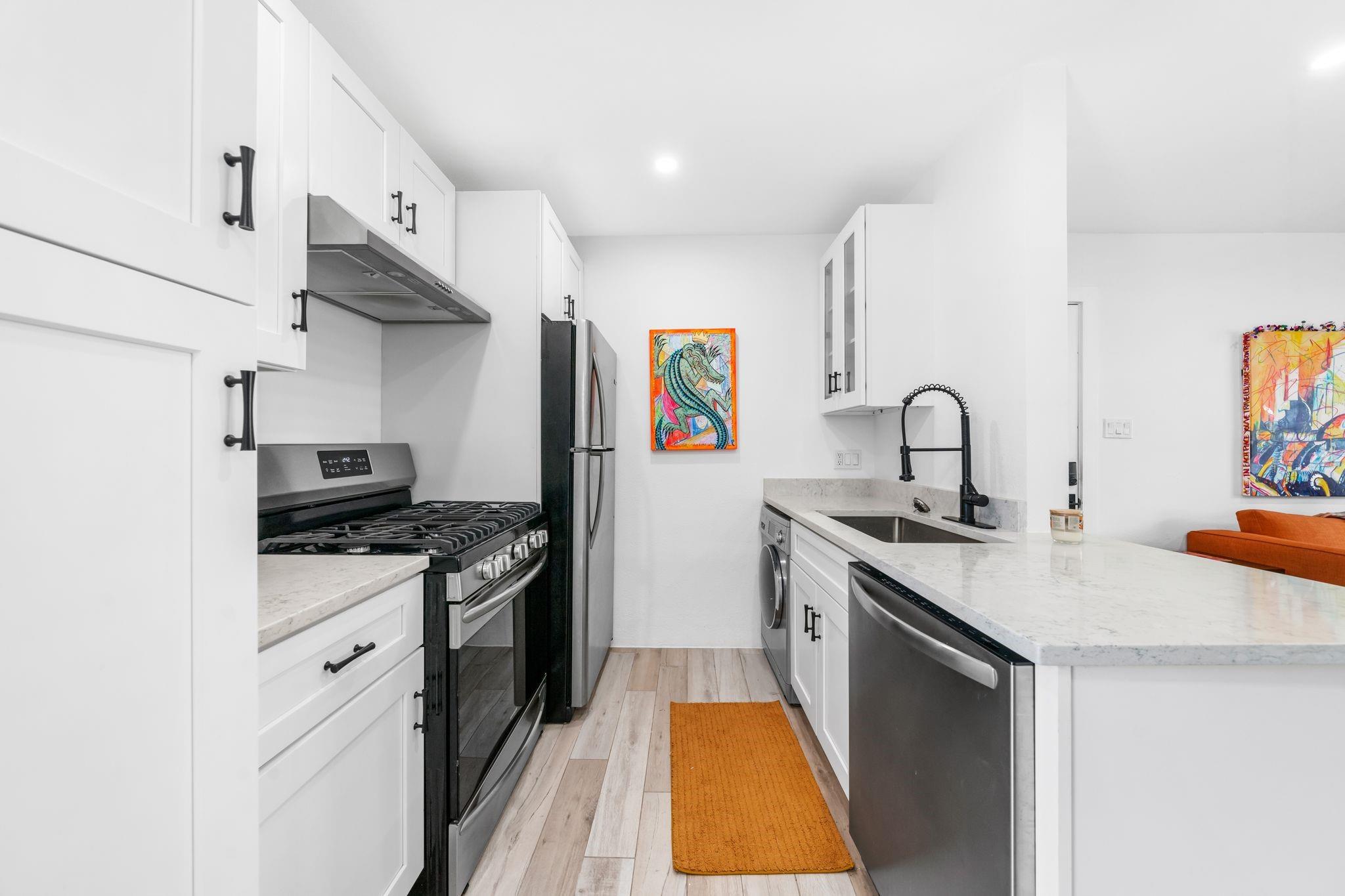 1200 E 52nd ST # 103